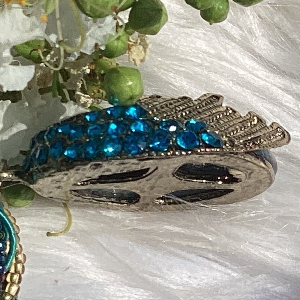 Bohemian Twist Beaded Fabric Blue Rhinestone Orb Pendant Necklace - Picture 8 of 9